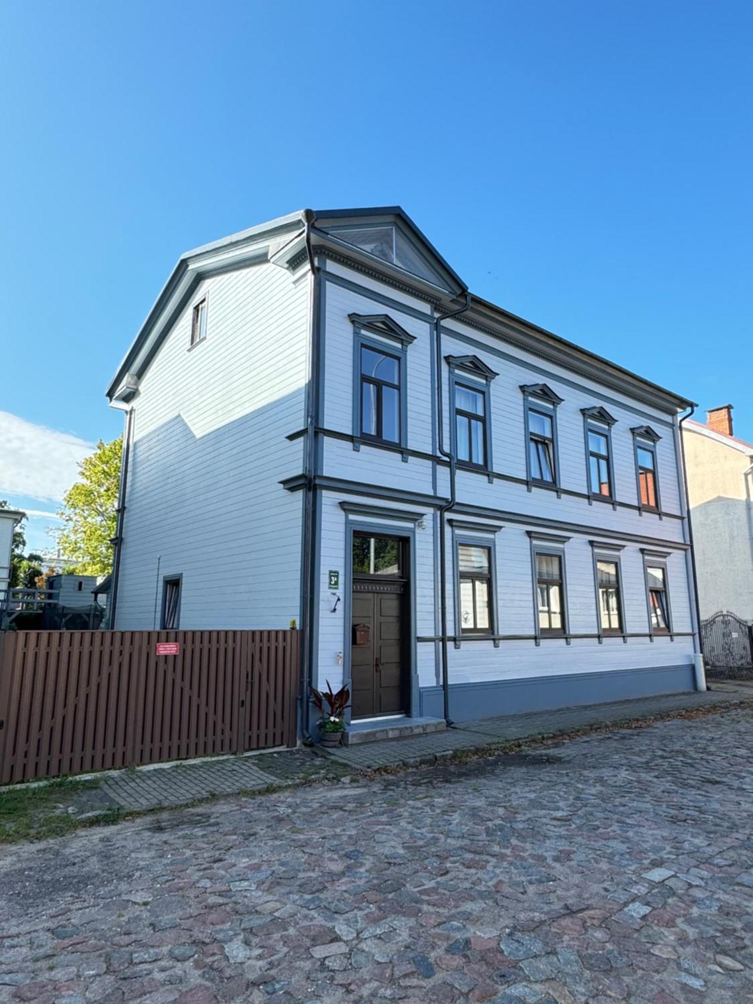 555 Метров До Моря Liepāja Eksteriør bilde